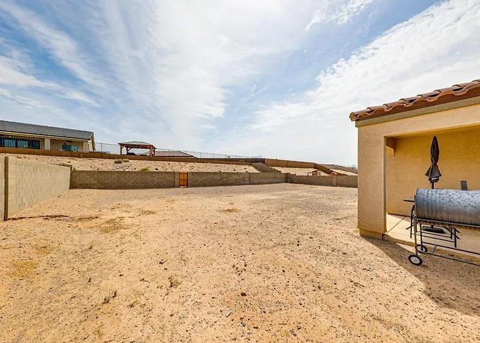 Golf, Game, Hike, Fish & Relax: Gem Mohave Valley